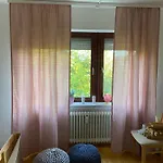 Schoene Mitten In Apartment