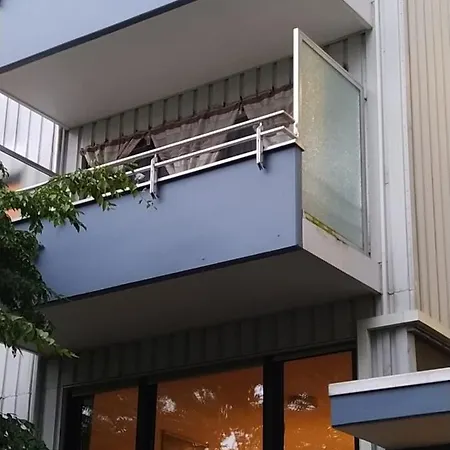 Schoene Mitten In 아파트