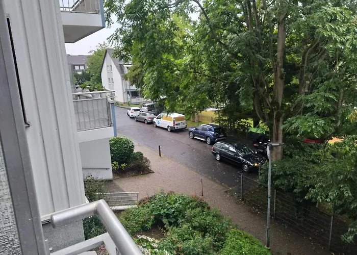 Daire Schoene Mitten In *