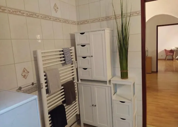 Schoene Mitten In Daire